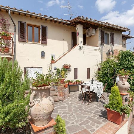 Awesome Home In Montefoscoli With Wifi Exterior foto